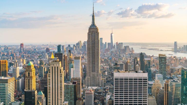 NYC Announces First Crypto Summit to Court Titans Holding $1T in Assets
