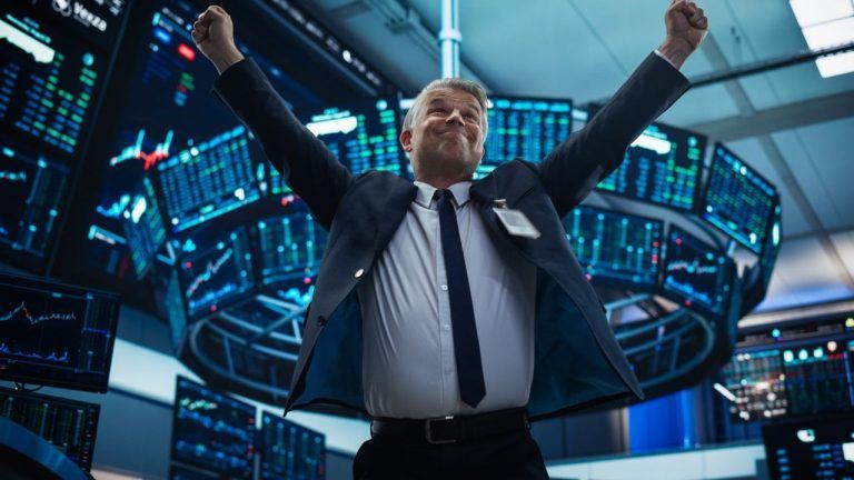 Bitcoin Rallies as Stocks Print Record Highs