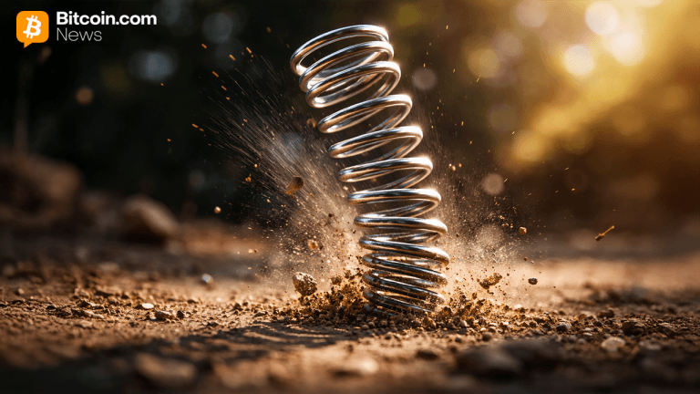 Traders Eye $98K as Bitcoin Coils for a High-Stakes Move